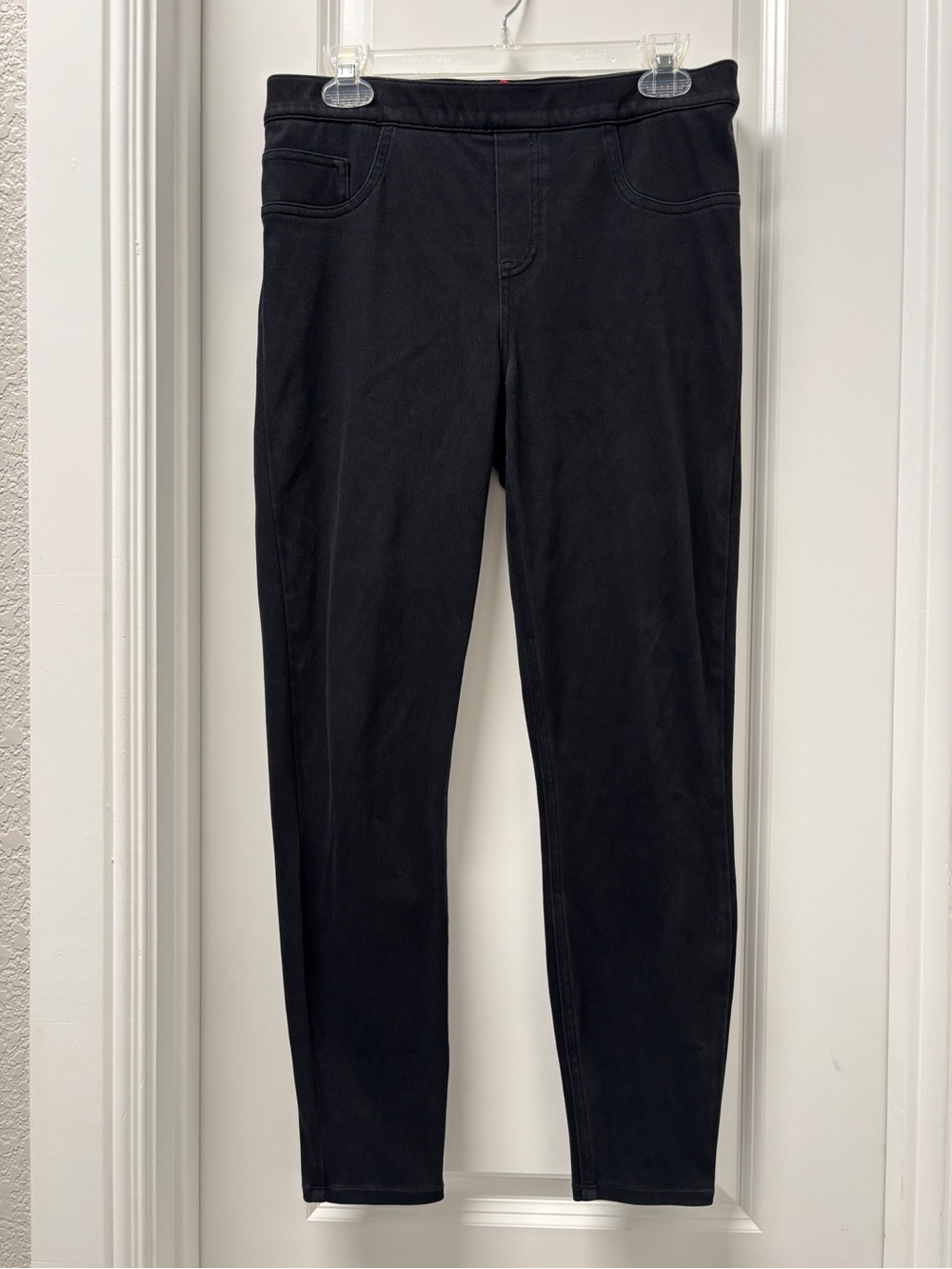 SPANX Black Ponte Skinny Jeggings- Size Large